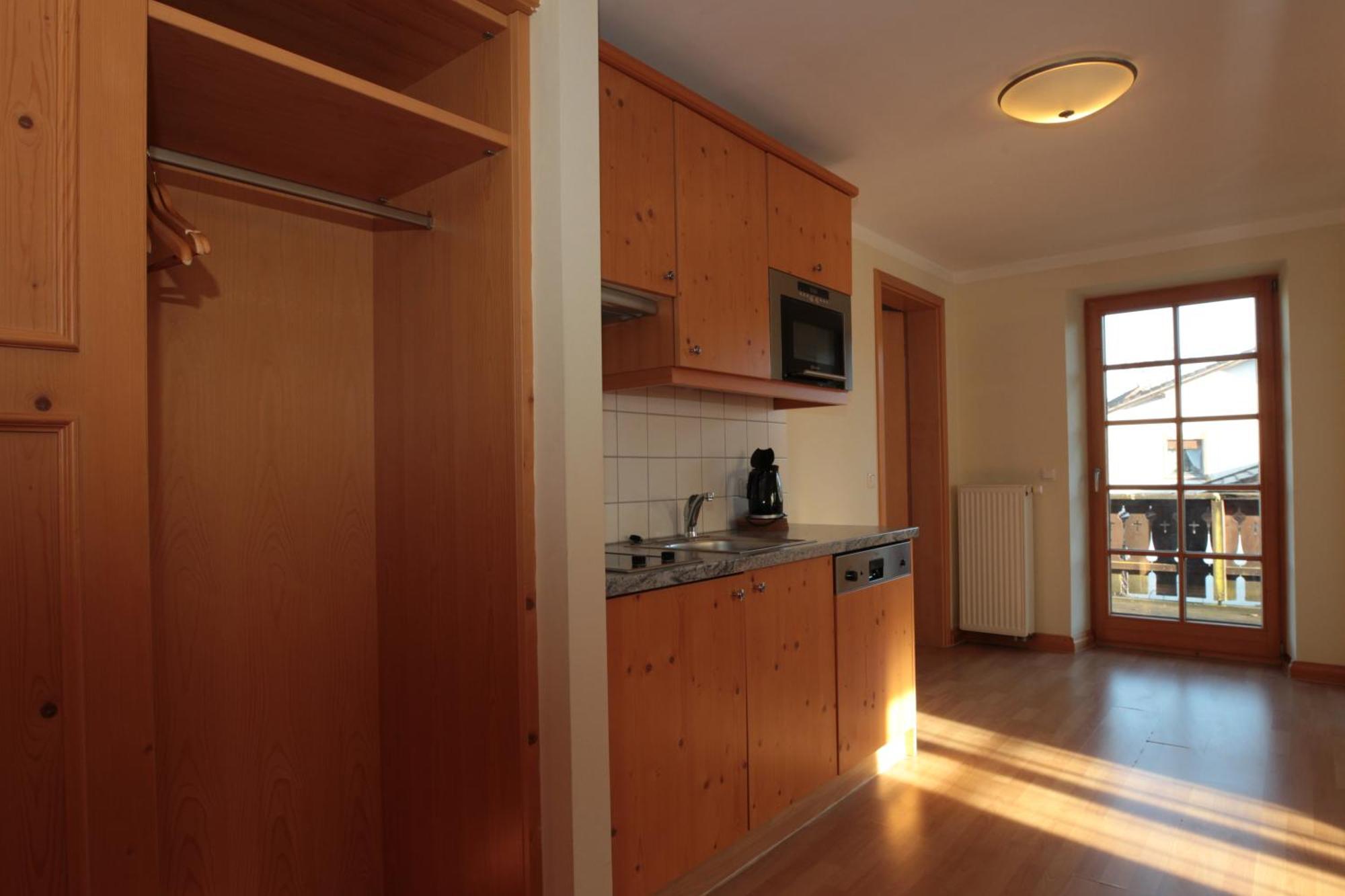 Landgasthof Drei Rosen Bernried am Starnberger See Extérieur photo