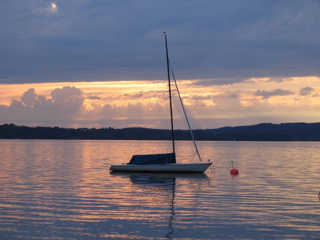 Landgasthof Drei Rosen Bernried am Starnberger See Extérieur photo